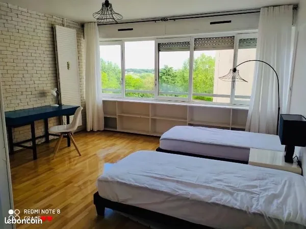 Chambre 1 pièce 28 m² 