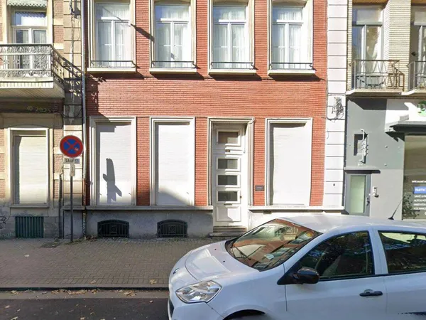 Bureaux 81 m² 