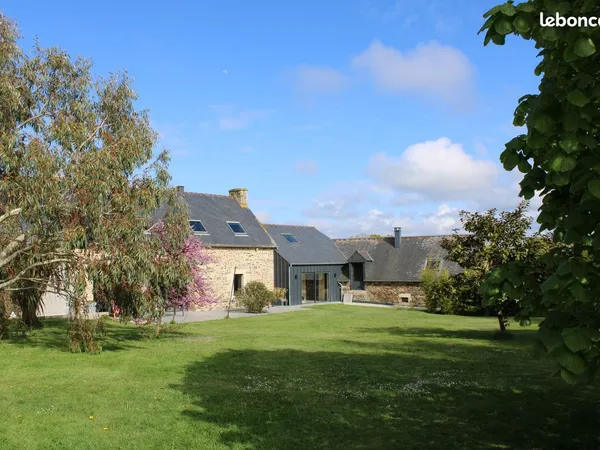 Propriété 10 pièces 441 m² 