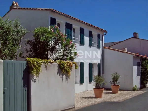 ILE DE RE - CHARMANTE MAISON 