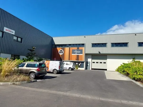 Bureaux 171 m² Sainte-Marie 