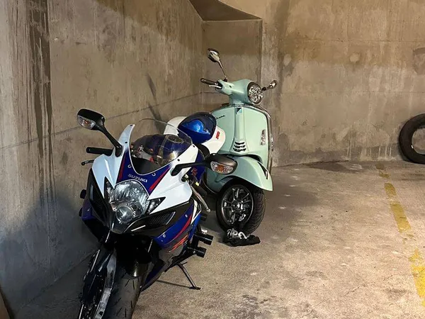 Parking - Garage Location Paris 17e Arrondissement   60€