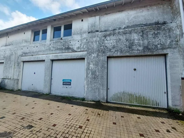 Parking 55 m² 