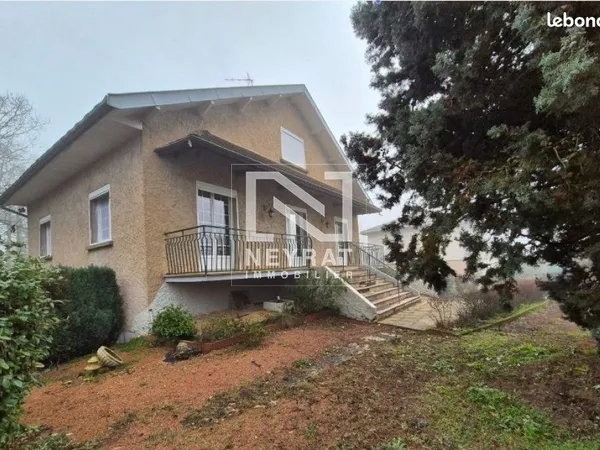 Maison 4 pièces 143 m² 