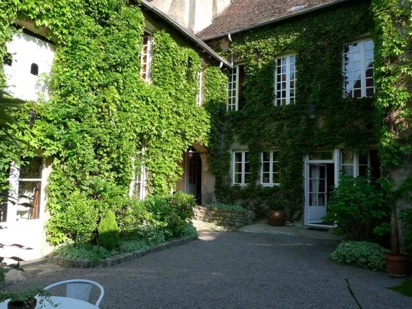 Maison 7 pièces 250 m² 