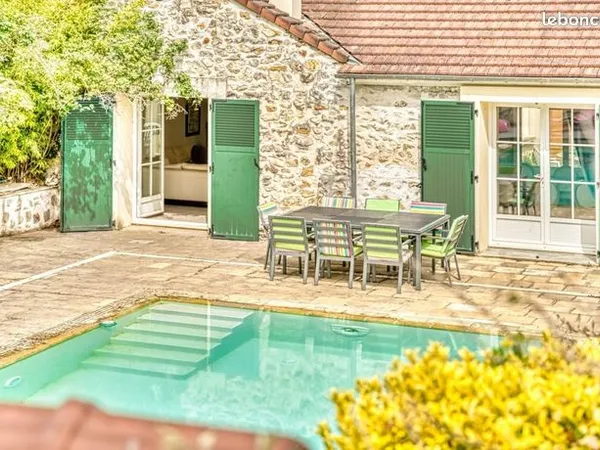 Maison 14 pièces 414 m² 