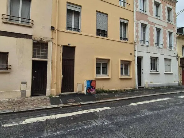Appartement 1 pièce 33 m² 