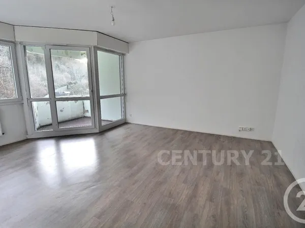 Appartement 3 pièces 74 m² 