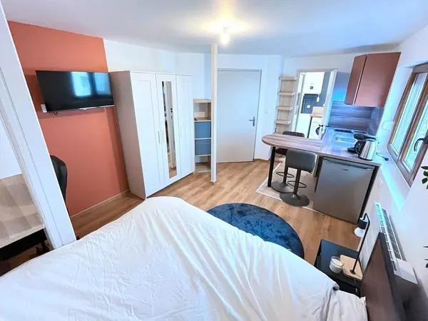 Superbe studio neuf meublé 19m² à Saint Florent 