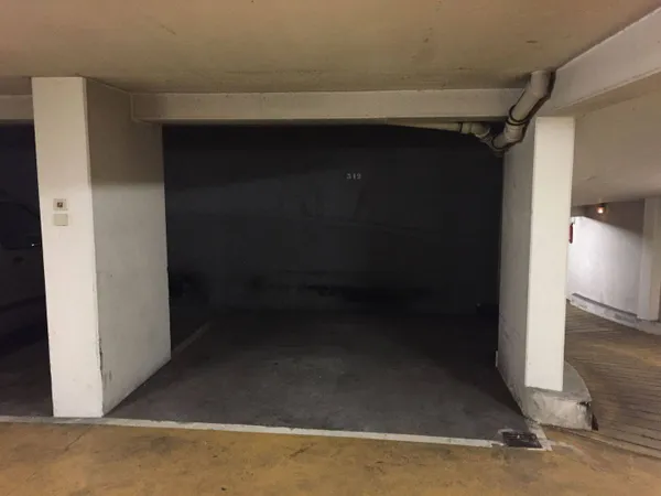Parking 10 m² 