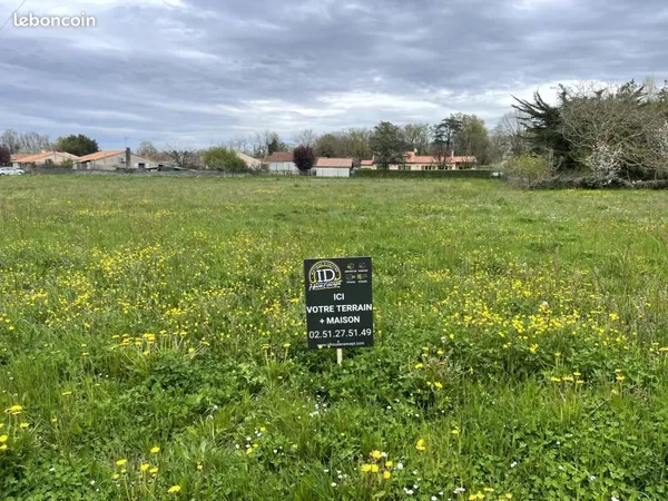 Terrain 695 m² Oulmes 