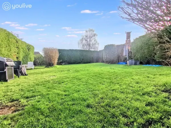 Maison de plain-pied 7 pièces 188 m² 