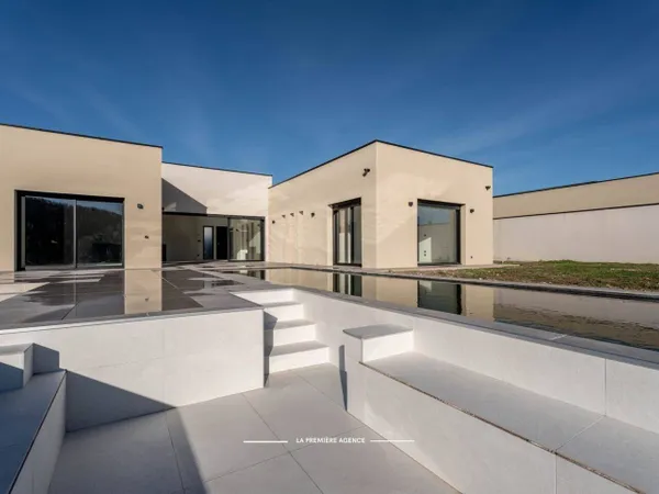 Maison 5 pièces 137 m² 
