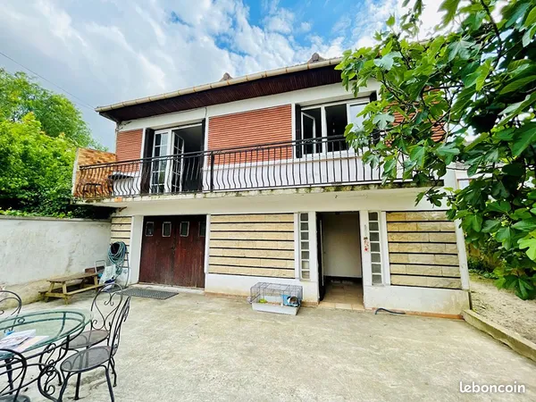 Maison 6 pièces 137 m² 