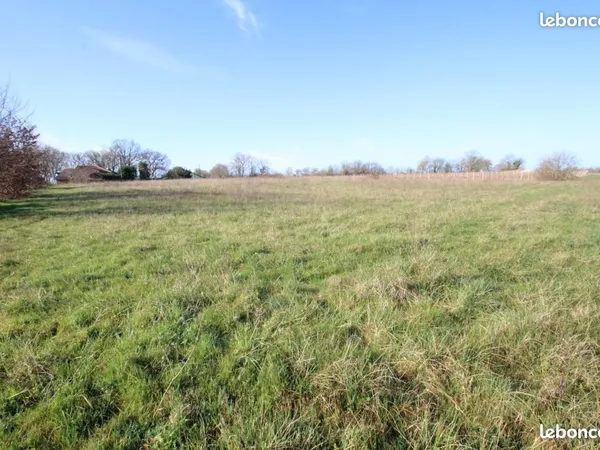 Terrain 400 m² Ambares Et Lagrave 