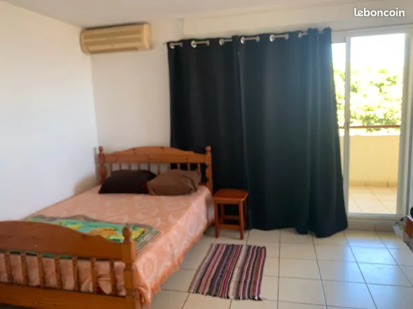 T1 centre ville SAINT - JOSEPH 97480 