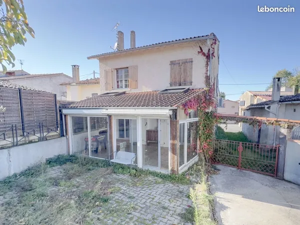 Maison 7 pièces 160 m² 