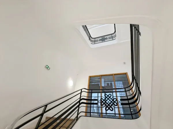 Bureaux 1199 m² 