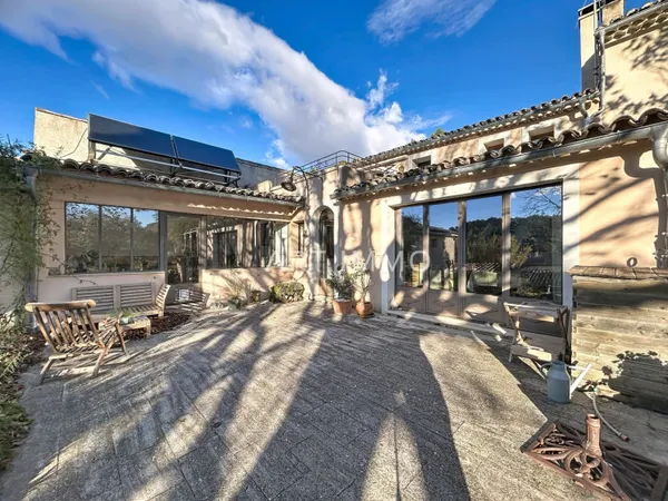 Maison 5 pièces 153 m² 
