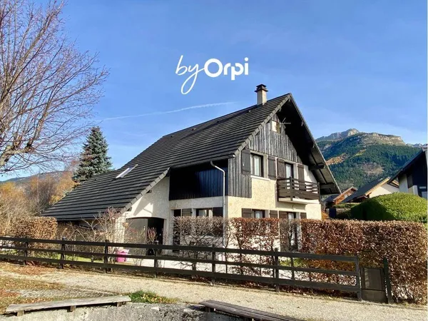 Maison 6 pièces 128 m² 