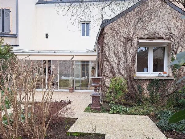 Maison de ville 6 pièces 131 m² 