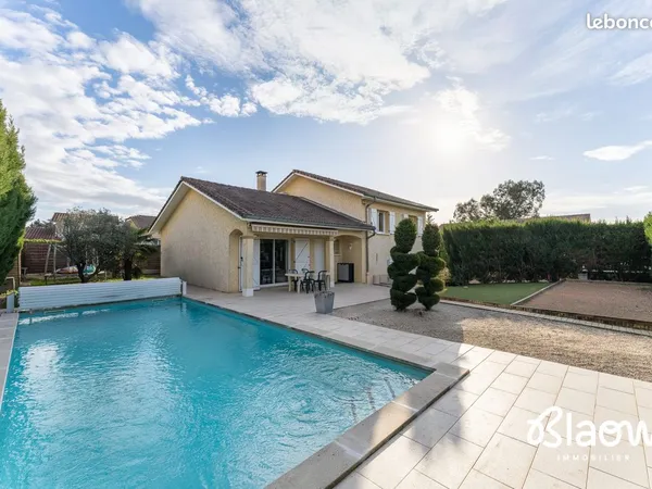 Maison 6 pièces 151 m² 