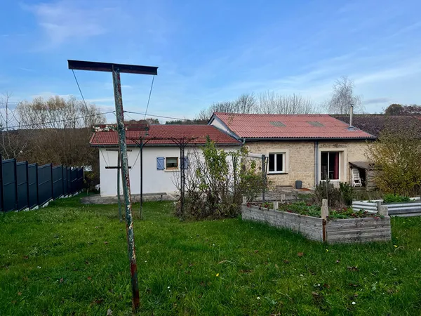 Maison à vendre à Liny Devant Dun - 130 000 