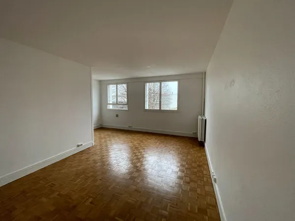 Appartement Arcueil 1 pièce(s) 37.42 m2 
