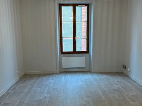 Loue T1 gare sud 30m2 