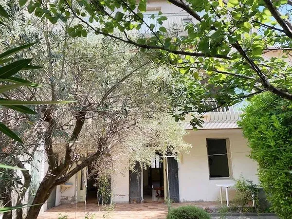 Maison de ville 6 pièces 200 m² 