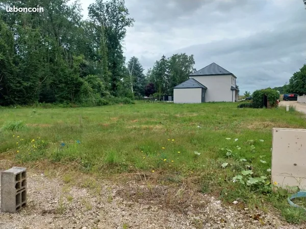 Terrain 827 m² Ennery 