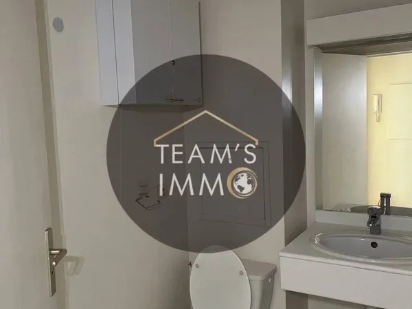 Studio 1 pièce 23 m² 