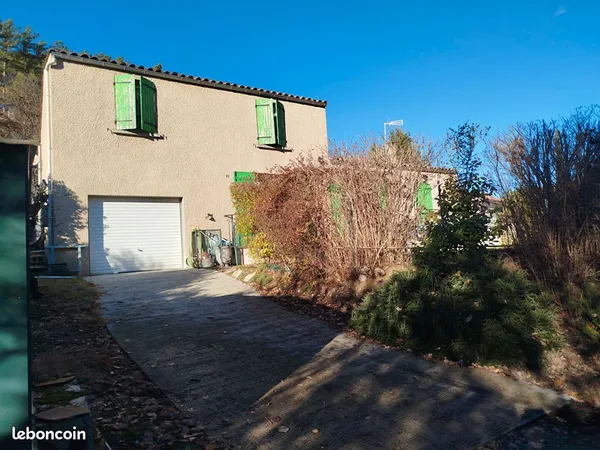 Villa 6 pièces 110 m² 