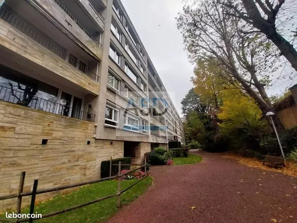 Appartement 4 pièces 91 m² 
