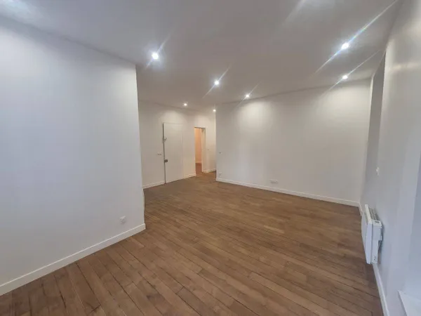 Appartement 1 pièce 59 m² 