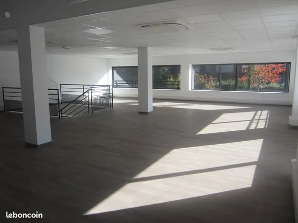 Bureaux 238 m² Annecy 