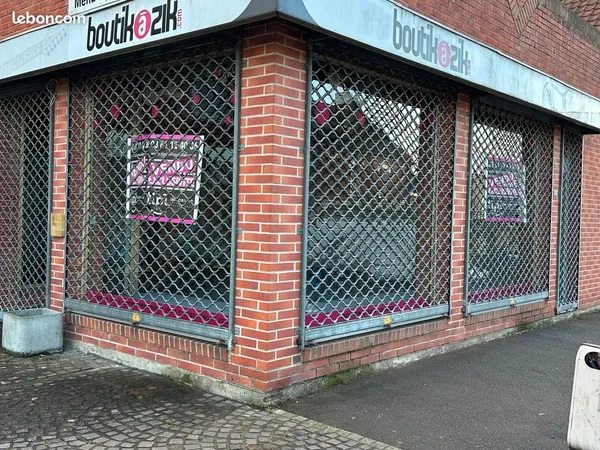 Local commercial 135 m² - emplacement stratégique 