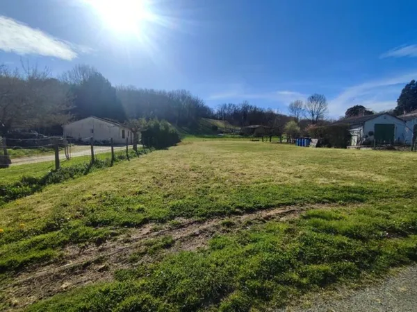 Terrain à bâtir 