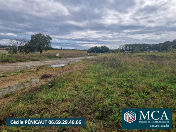 Terrain 866 m² 