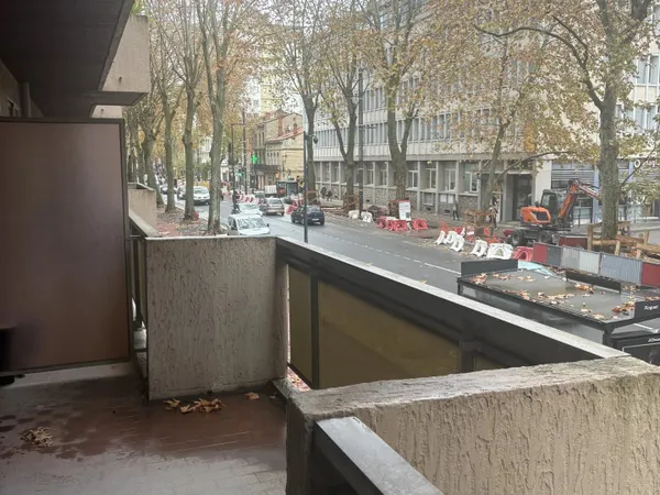 TOULOUSE SAINT-CYPRIEN - APPARTEMENT T3 