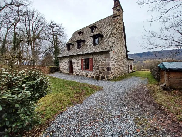 MAISON INDIVIDUELLE POLMINHAC-MONTLOGIS 