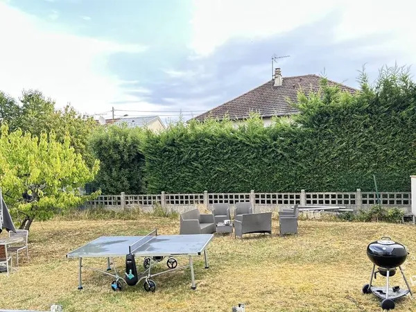 Terrain 307 m² 