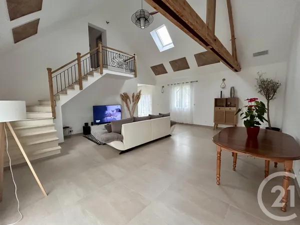 Maison 8 pièces 200 m² 