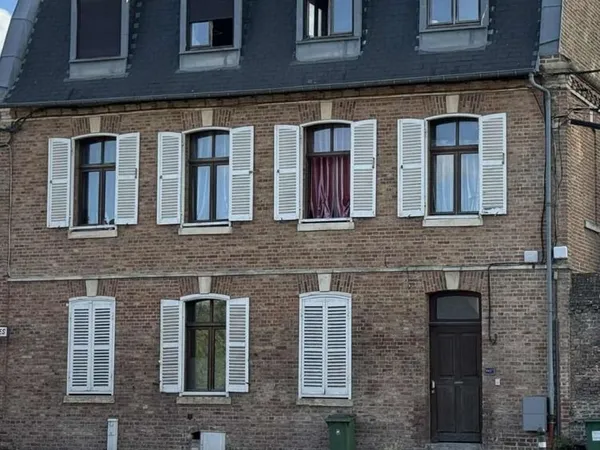 Maison 8 pièces 140 m²