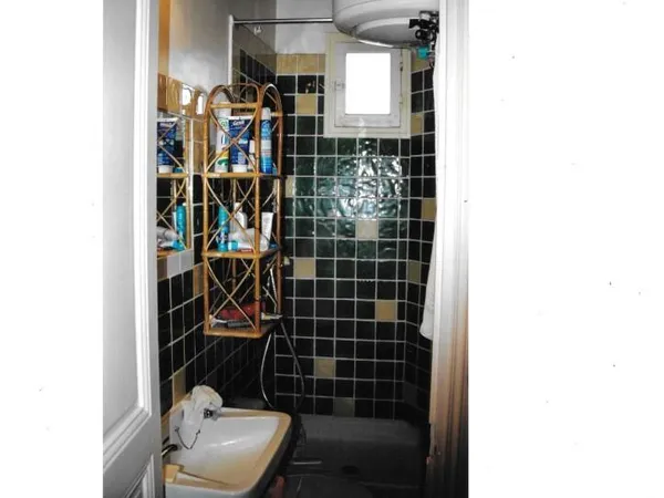 Studio 1 pièce 23 m² 