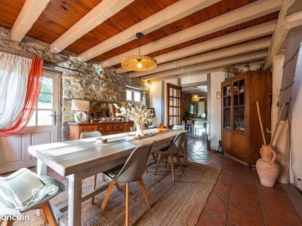Ferme 5 pièces 180 m² 