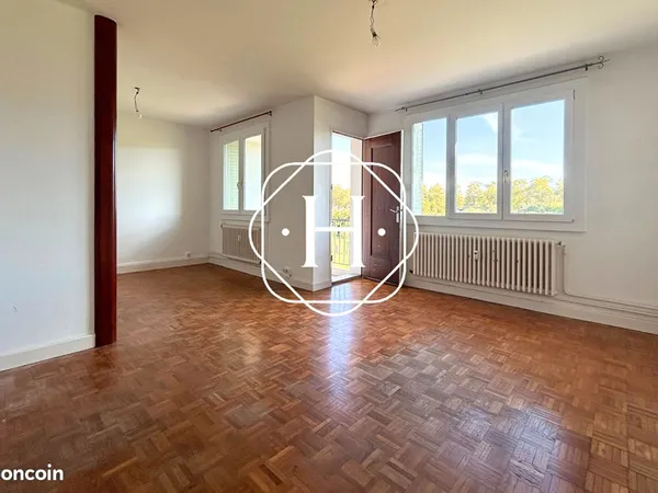 Appartement 4 pièces 74 m² 