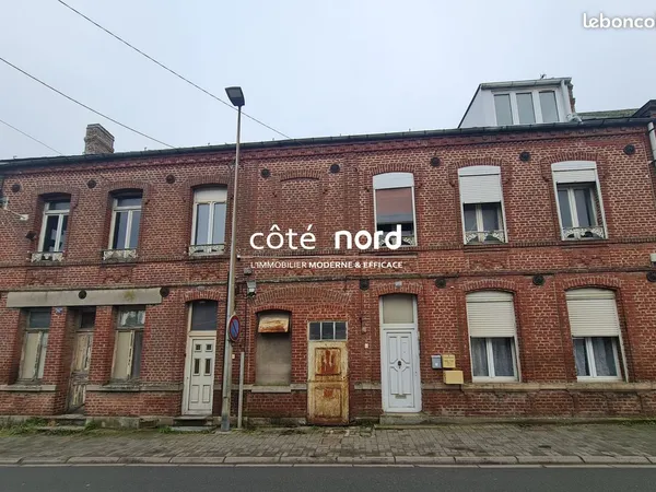 Maison 12 pièces 310 m² 