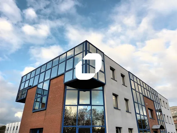 Bureaux 650 m² 