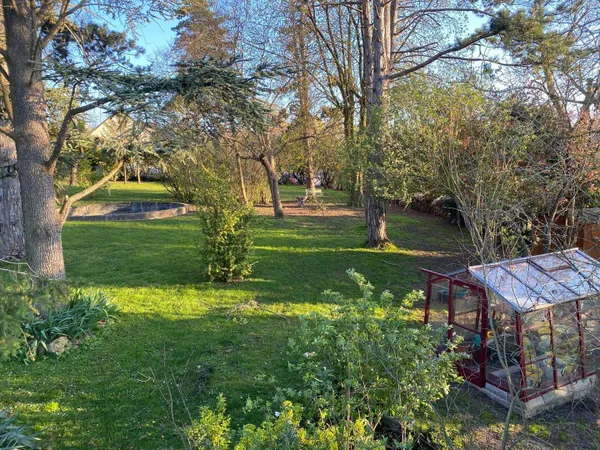 Terrain 1006 m² 